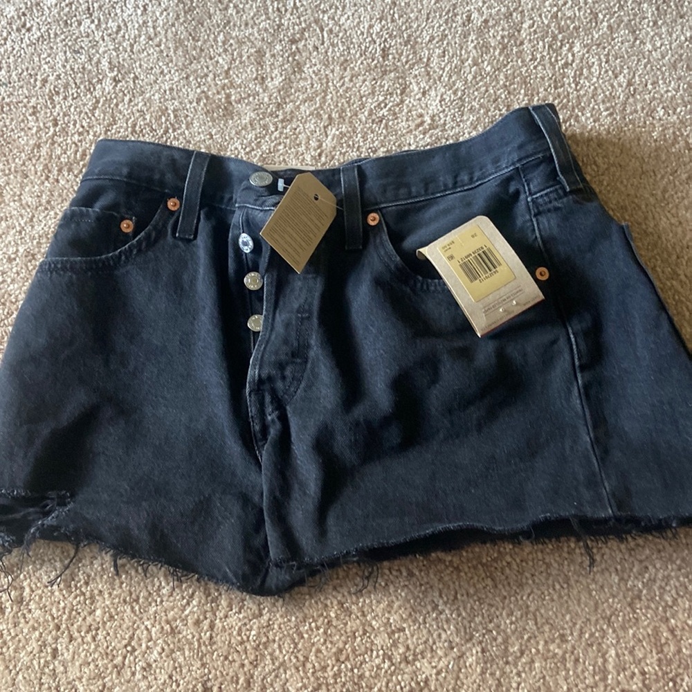 Brand new Levi’s tags still on